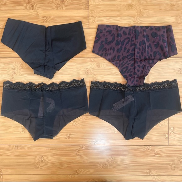 4 VS Sexy Illusion No Show Cheeky Panties - Picture 3 of 3